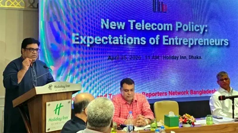 ‘২৫০০ টাকার মধ্যে স্মার্টফোন আনতে চায় সরকার’